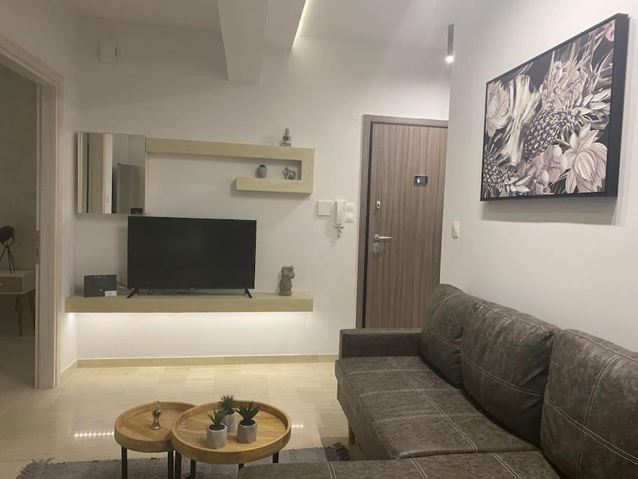 Apartment By The Castle Янина Экстерьер фото